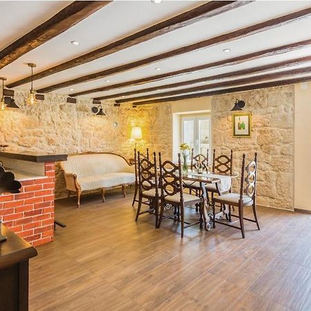 Holiday Home Zezevica - Heated Pool Sestanovac Bagian luar foto
