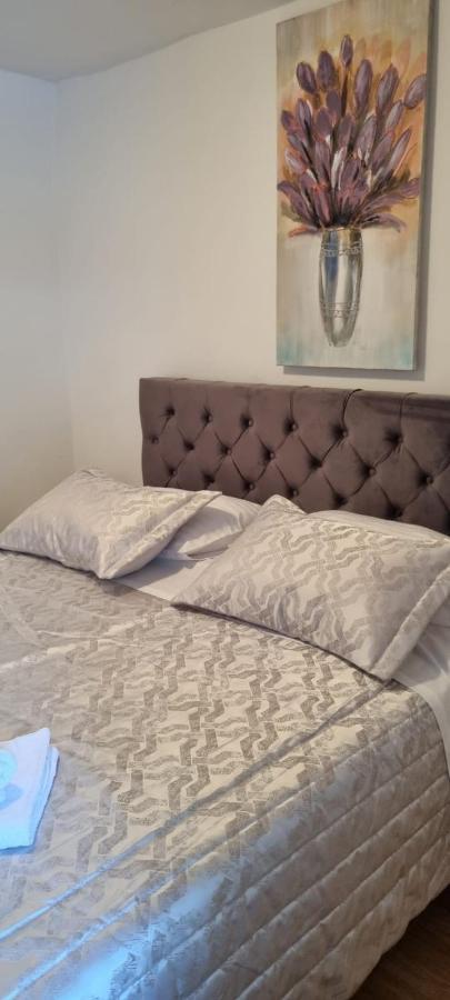Holiday Home Zezevica - Heated Pool Sestanovac Bagian luar foto