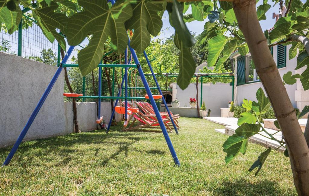 Holiday Home Zezevica - Heated Pool Sestanovac Bagian luar foto